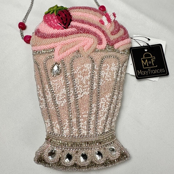 👸👸👸Mary Frances Pink and Cream Beaded Ice Cream Sundae Bag (Brand New) - Picture 1 of 15
